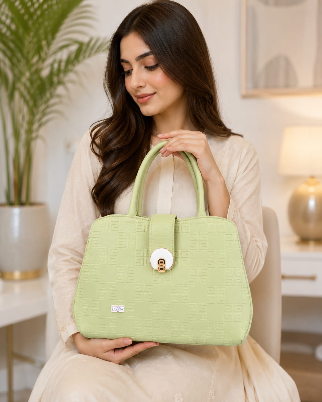 Elegant Women's Textured Top Handle Handbag